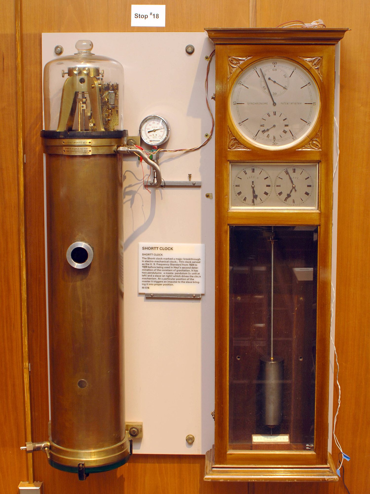 A pendulum clock
