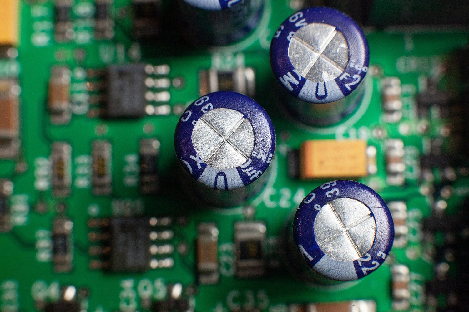 Electrolytic capacitors on a circuit board