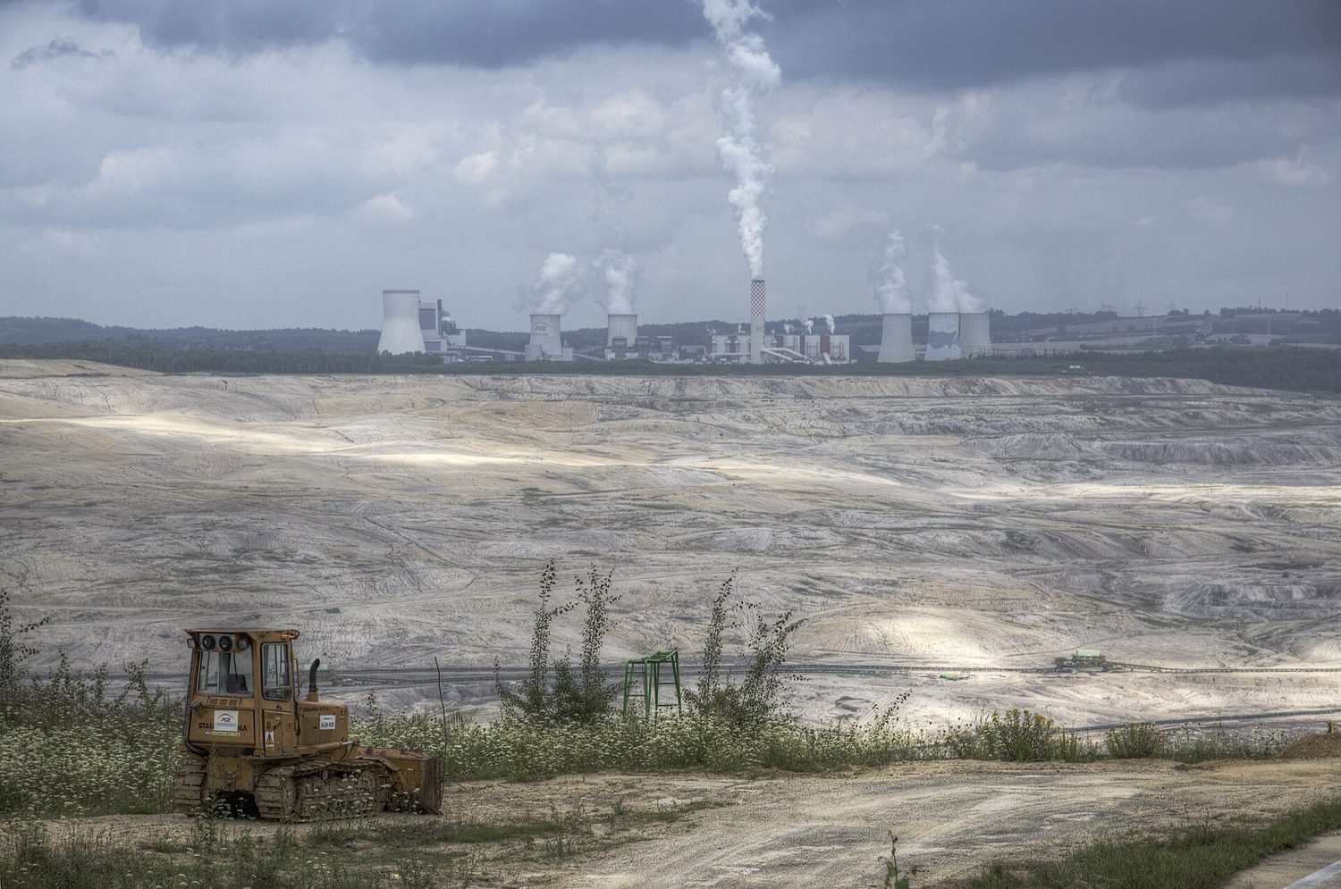 Coal mining and combustion: burning fossil fuels is the main driver of rising atmospheric CO2